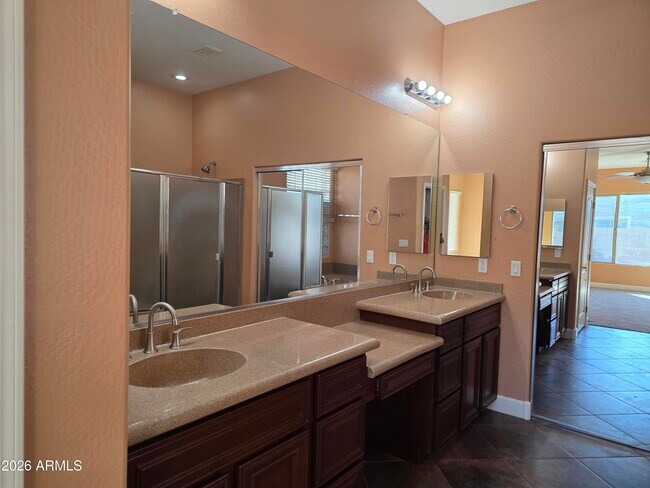 Building Photo - 2771 E Wisteria Dr