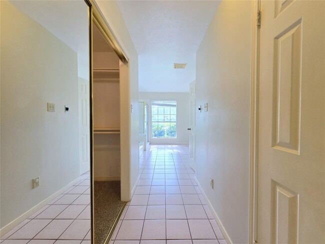 Building Photo - 3902 St Michaels Ct