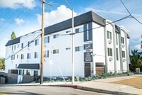 Building Photo - 2155 Bellevue Ave