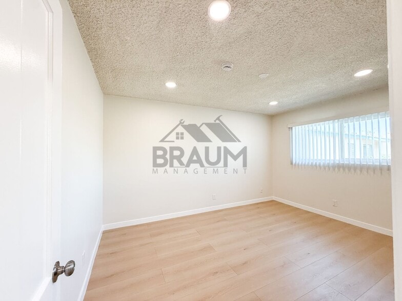 Building Photo - 18350 Napa St