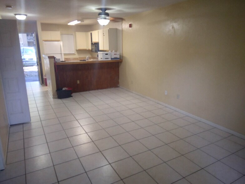 Main Room - 127 SE 16th Ave