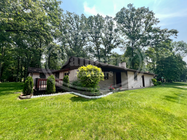 Building Photo - 1140 Ironwood Dr