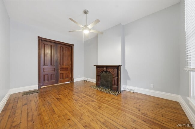 Building Photo - 76 Anderson Pl