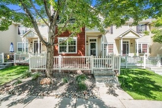 Building Photo - 1494 Red Cliff Way