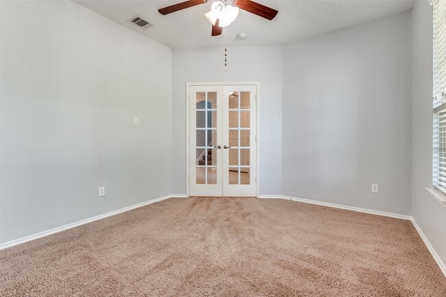 Building Photo - 1012 Lake Meadow Ln