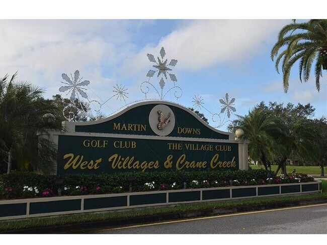 Desirable Gated Golf Club Community in the Heart of Palm City - 3014 SW Westlake Cir