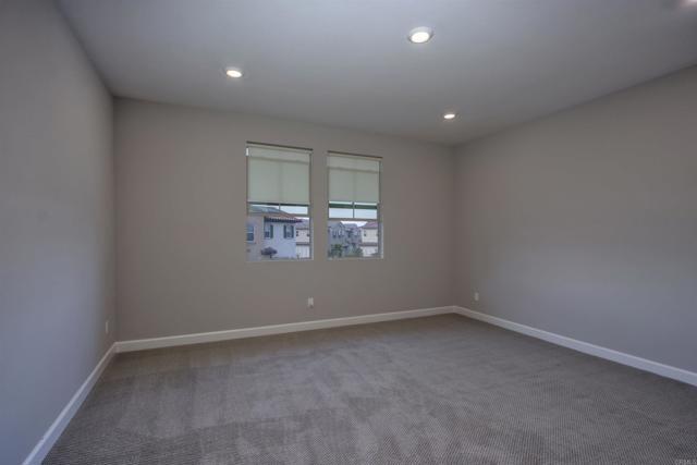 Building Photo - 1089 Delpy View Point