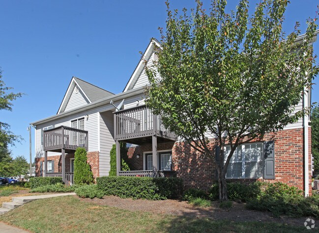 Addison Point Greensboro Nc Apartment Finder