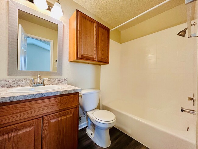 Building Photo - 9219 Kempler Dr