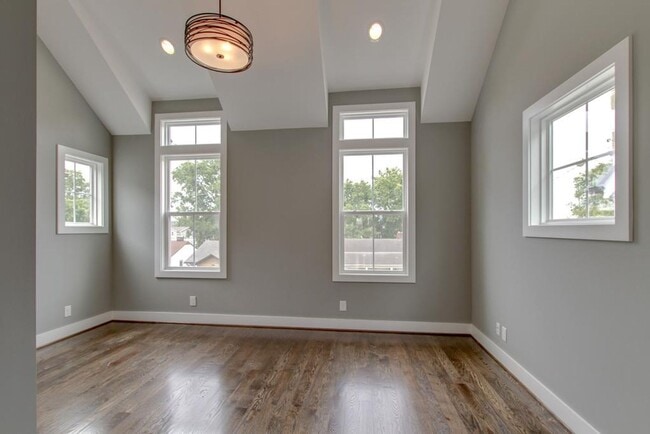 Building Photo - Awesome 4BR/3BA home located in one of Nashville’s hottest neighborhoods — The Nations!