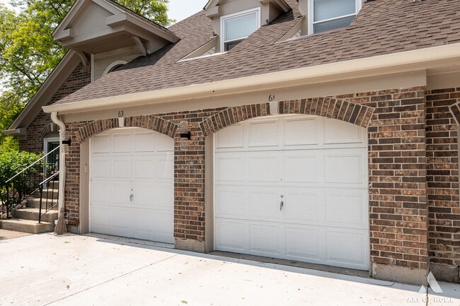 Building Photo - 61 Willow Pkwy