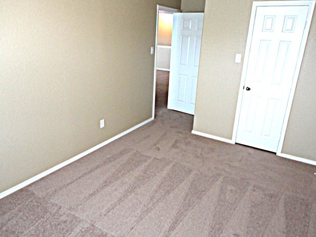 Building Photo - 606 Chapman Dr