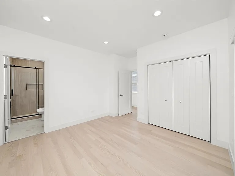 Building Photo - 2700 W Jackson Blvd