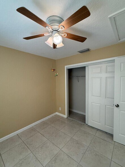 Building Photo - 13769 Yarmouth Dr