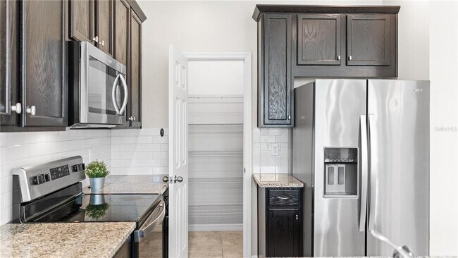 Building Photo - 13285 Gorgona Isle Dr.