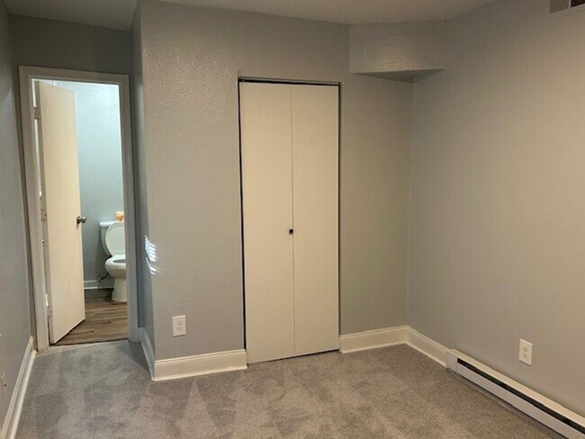 Building Photo - ***Newly renovated 3 BR 1.5BA /Water & Sewage included
