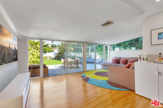 Building Photo - 6283 Commodore Sloat Dr