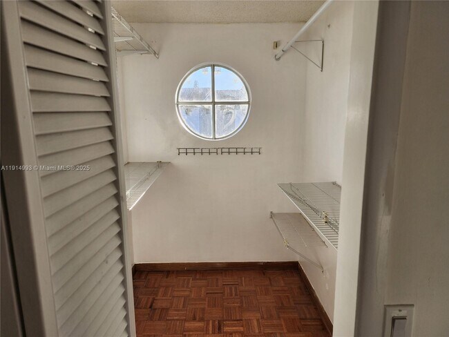 Building Photo - 13433 SW 62nd St