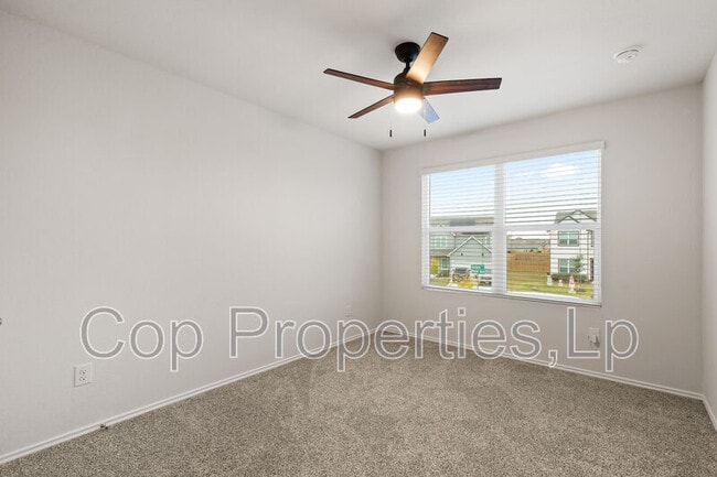 Building Photo - 374 Wayne Wy