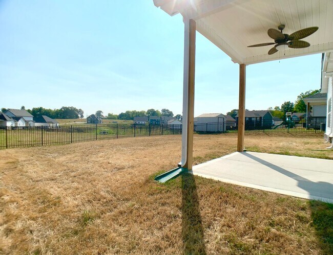 Building Photo - 1406 Citadel Dr