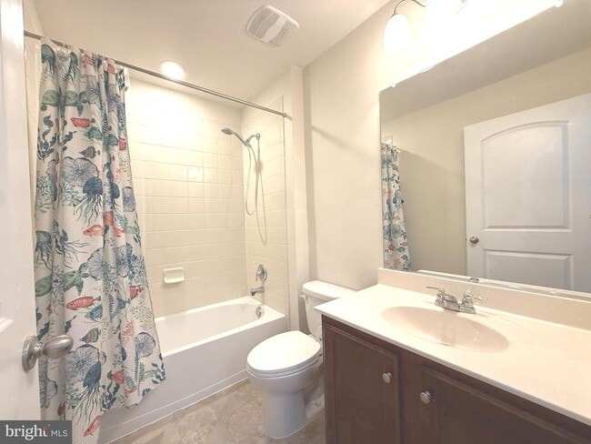 Building Photo - 189 Magellan Dr