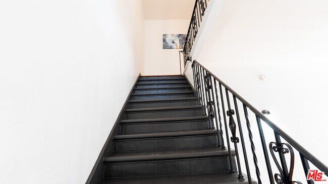 Building Photo - 6336 Orange St