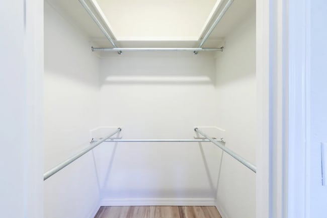 Building Photo - Tower View Contemporary Flats - Single Story