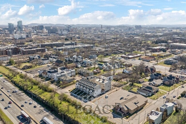 Building Photo - 1200 Phillips St