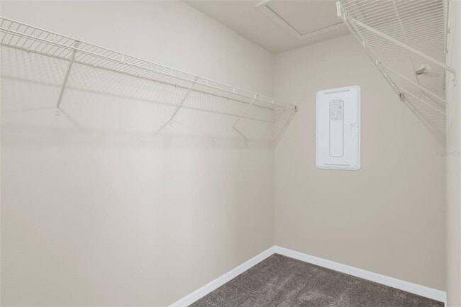 Building Photo - 3087 Emerald Acrs Ln