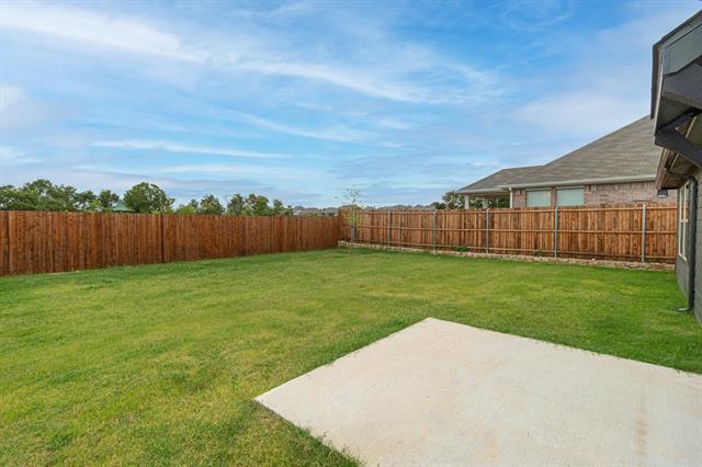 Building Photo - 2210 Gustavus Dr