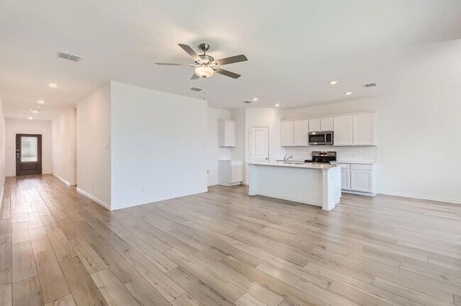 Building Photo - 231 Autumn Sage Ln