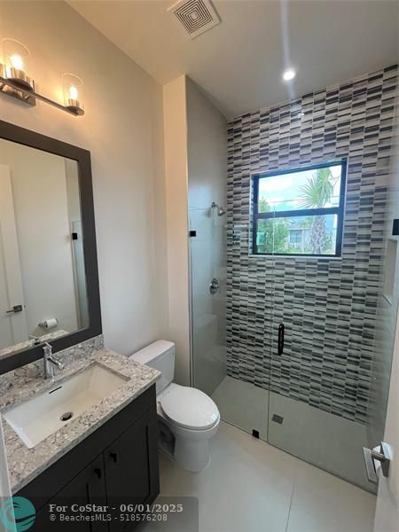Building Photo - 12526 Solana Bay Cir