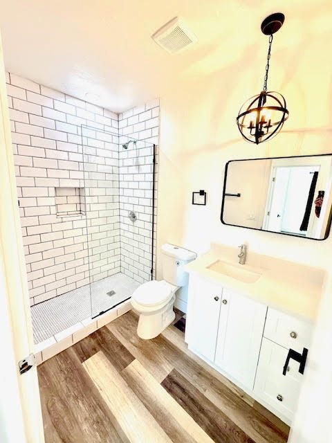 Building Photo - BRAND NEW TOWNHOME IN THE MIDDLE OF UPTOWN PHX WITH ALL THE BELLS AND WHISTLES!!!