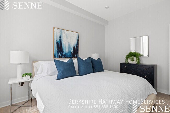 Building Photo - 27 Horace St