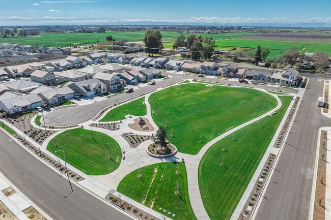 Building Photo - 2563 Chianti Wy