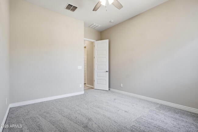 Building Photo - 3550 W Wildwood Dr
