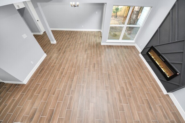 Building Photo - 10250 Bridgeland Ln