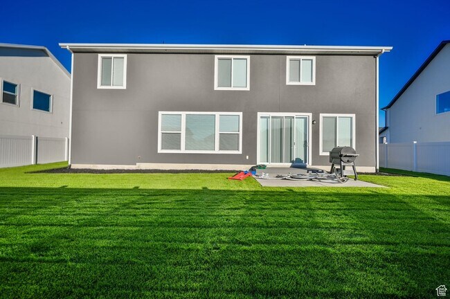 Building Photo - 1034 S 850 W