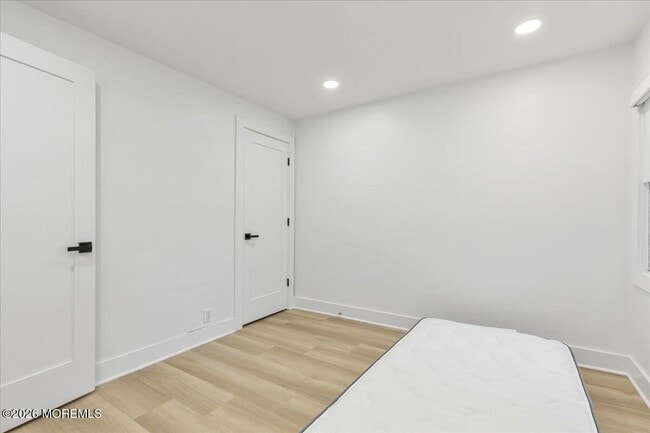 Building Photo - 1001 Norwood Ave