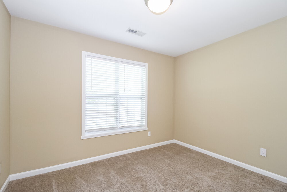 Building Photo - 5204 Mt Hope Dr