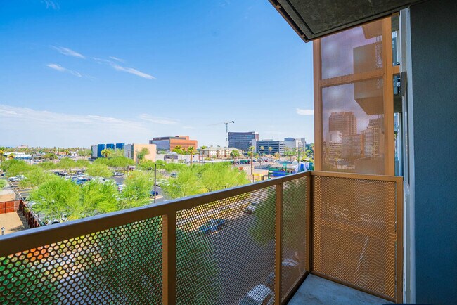 Building Photo - 888 N 4th St