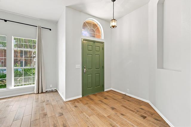 Building Photo - 2812 Thorncreek Ln