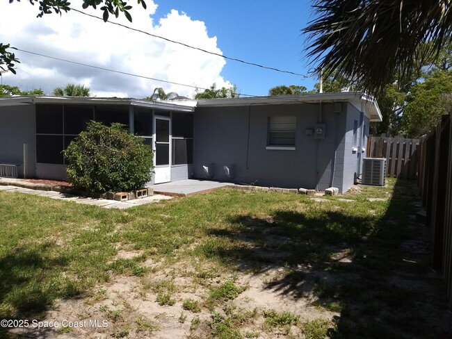 Building Photo - 973 Pinson Blvd