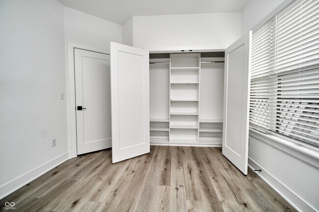 Building Photo - 519 Fulton St