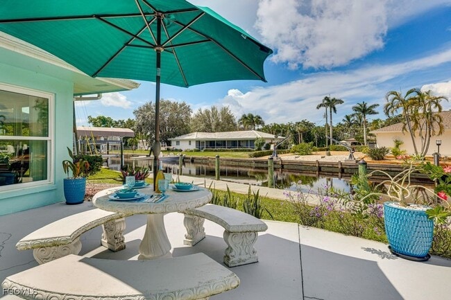 Building Photo - 15340 River by Rd