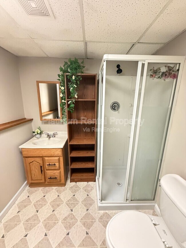 Building Photo - 2863 Estuary Dr