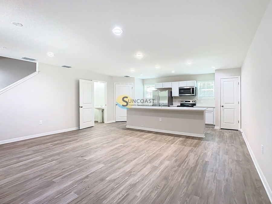 Building Photo - 3821 SW 43rd Ct