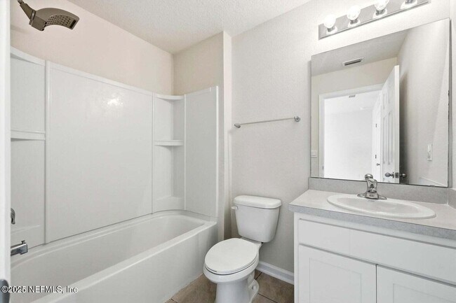 Building Photo - 86768 Mainline Rd