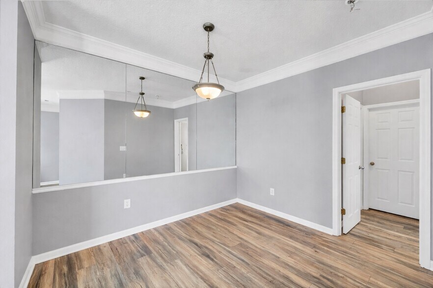 Building Photo - 4802 51st St W