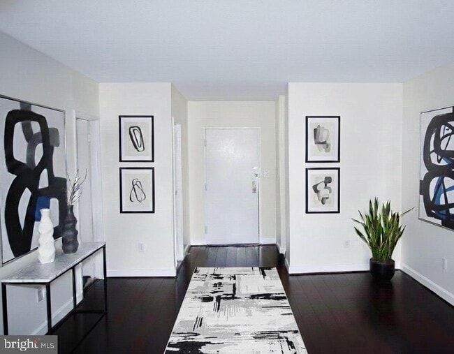 Building Photo - 5500 Holmes Run Pkwy